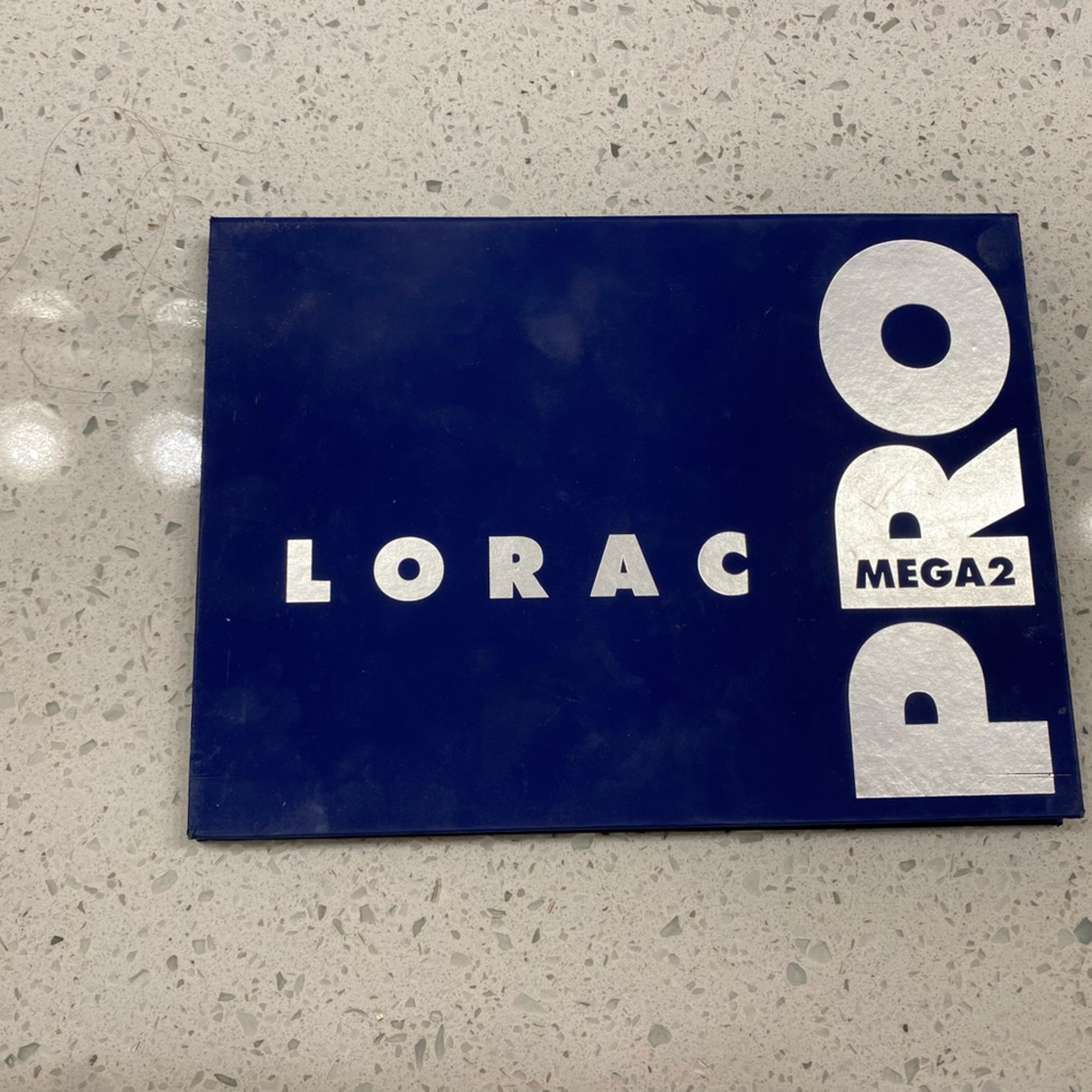 Limited Edition eyeshadow palette